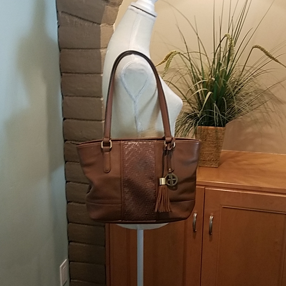 *Giani Bernini Brown Leather Shoulder Bag